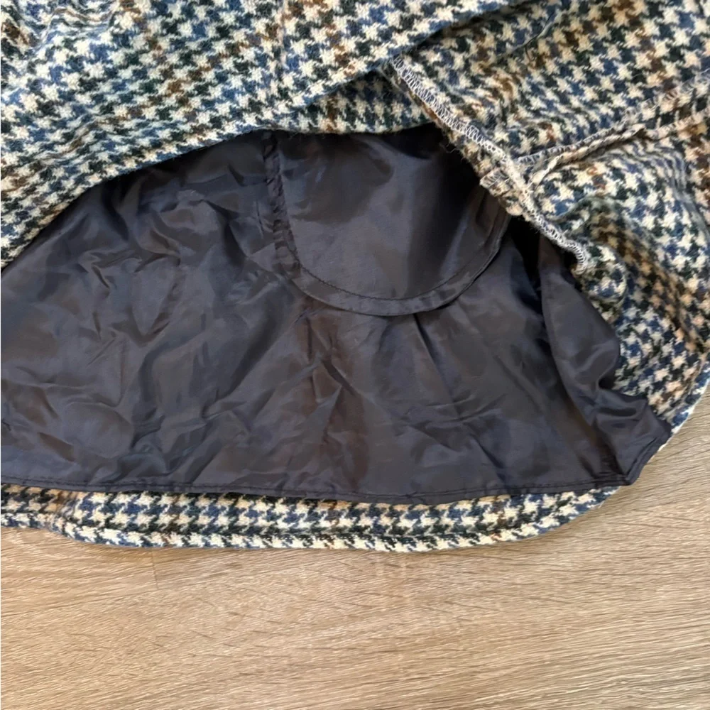 J. Crew Black, Blue, Tan Houndstooth A-Line Skirt Wool Size 2 Ruffle Lined​​​